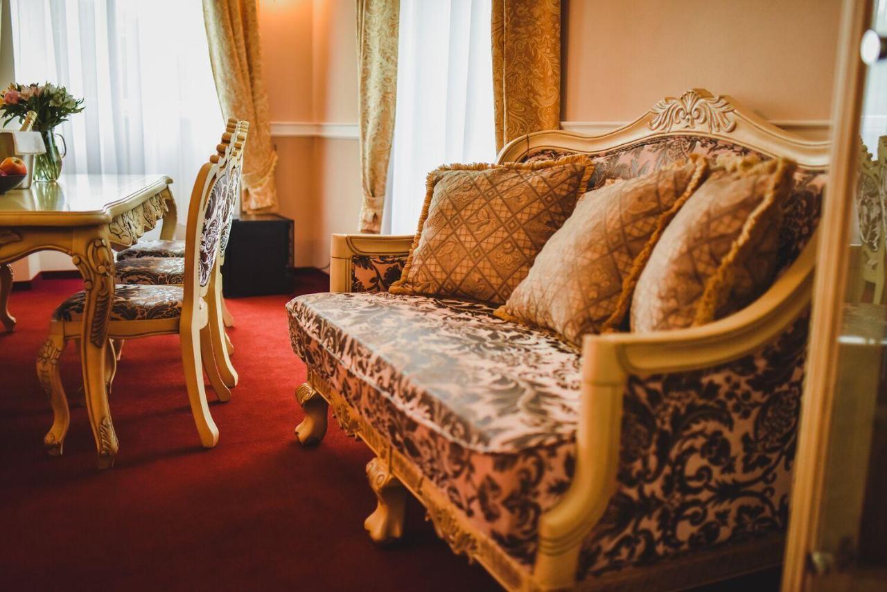 Zamek Kamenny Dvur Hotell Kynsperk nad Ohri Eksteriør bilde